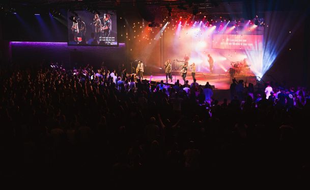church stage lighting and visual display for worship